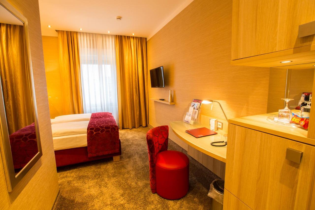 Top Hotel Hammer - Mainz Hauptbahnhof Exteriör bild
