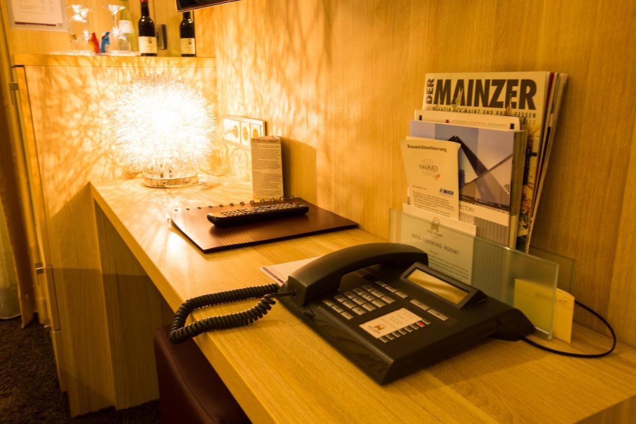 Top Hotel Hammer - Mainz Hauptbahnhof Exteriör bild